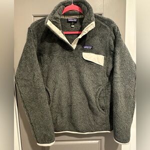Patagonia Charcoal and Cream Fleece Pullover